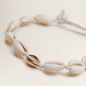 Shell anklet